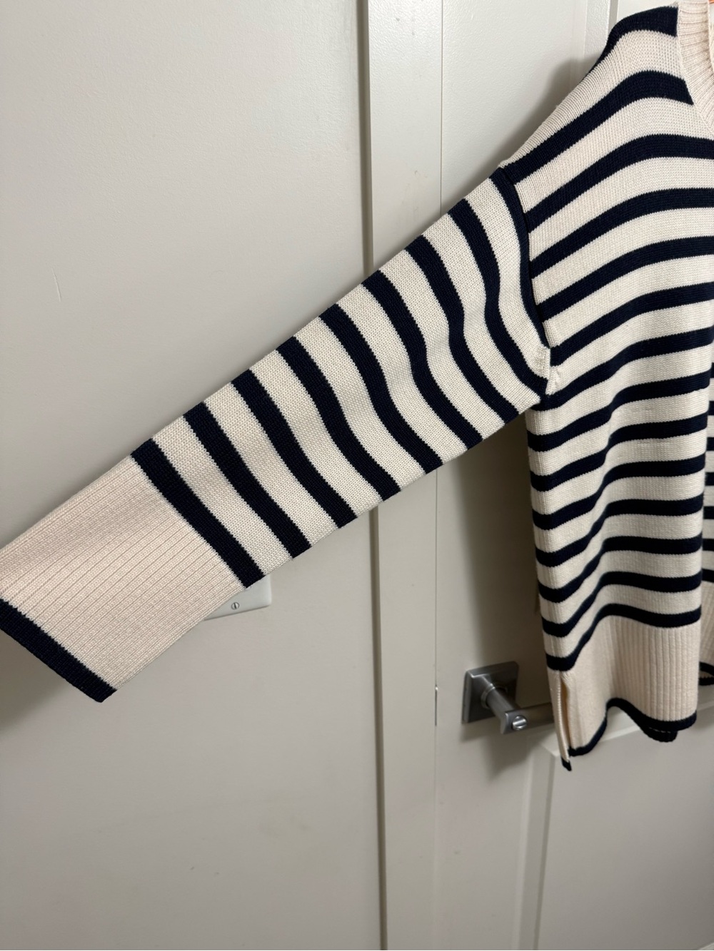 Babaton Women's 100% Merino Wool Tradition Sweater in size S - Picture 3 of 14